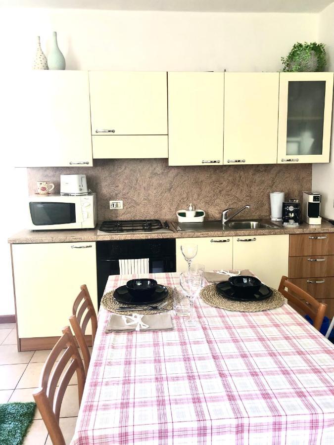 Casa Nonna Elide Daire Besozzo Dış mekan fotoğraf