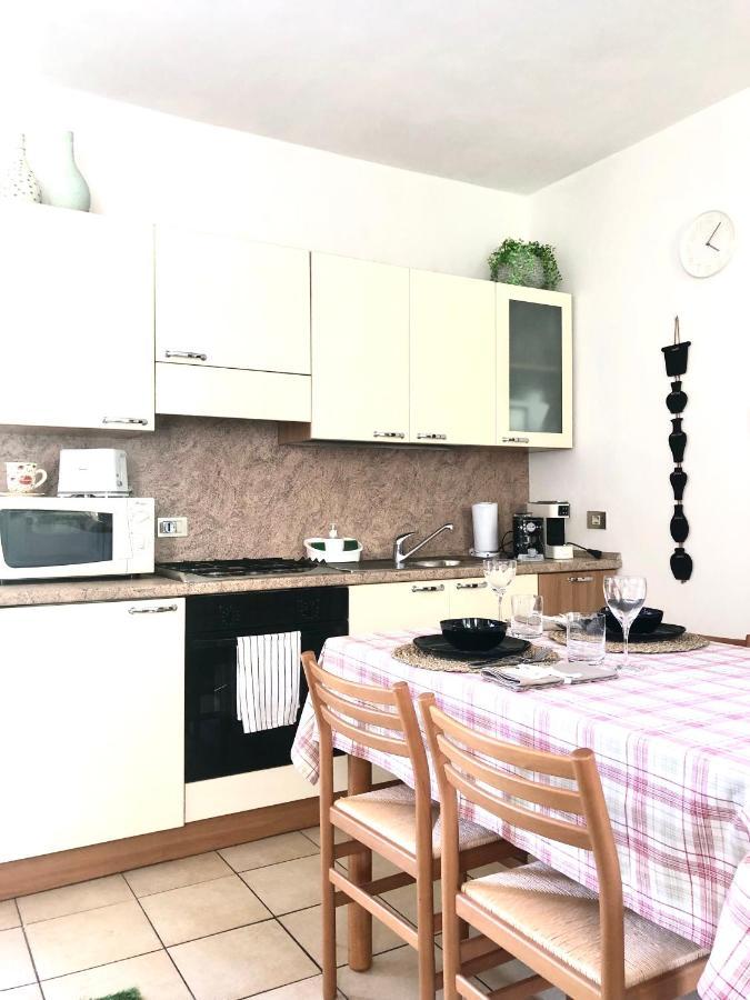 Casa Nonna Elide Daire Besozzo Dış mekan fotoğraf