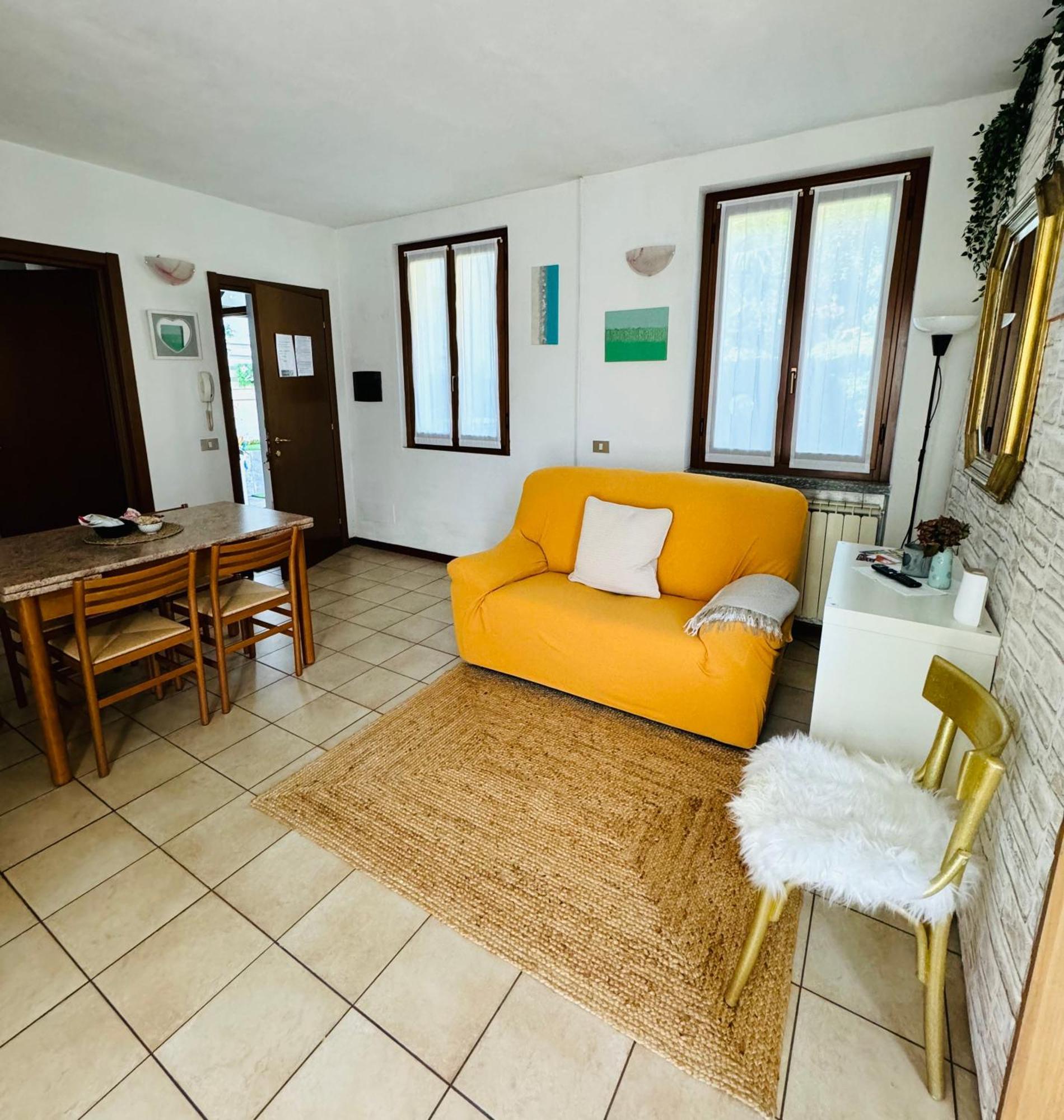 Casa Nonna Elide Daire Besozzo Dış mekan fotoğraf